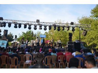 Esenyurt Üniversitesi “Bahar Şenliğinde” Buluştu