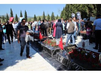 Soma’da Mezarlıklar Doldu Taştı
