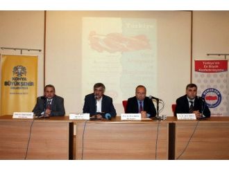 Konya’da Yeni Anayasa Ve Başkanlık Sistemi Konulu Panel Düzenlendi