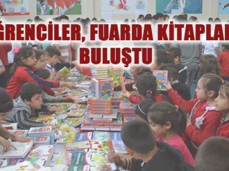  Öğrenciler, Fuarda Kitaplarla Buluştu