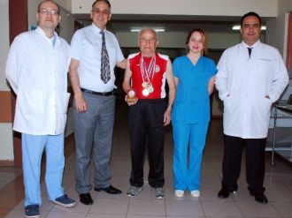 81 Yaşındaki Atlet Önce By-pass, Sonra Balkan Şampiyonu Oldu