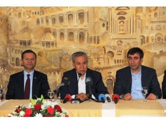 Arınç: “Çözüm Sürecinde Muhatabımızı Herkes Biliyor”