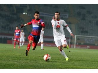 Pandev Resmen Gidiyor