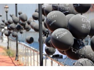 Soma Faciasının Yıldönümü; 301 Madenci İçin 301 Siyah Balon