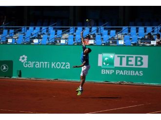 Nadal’dan Marsel İlhan’a Geçit Yok