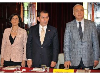 Dursun Özbek Projelerini Açıkladı