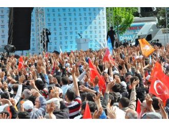 Davutoğlu: “Ey Gafiller, Karşısında Eski Türkiye Yok, Yeni Türkiye Var”