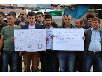 Ataması Yapılmayan Öğretmenlerden Protesto