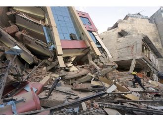 Nepal’deki İkinci Depremin Bilançosu Ağırlaşıyor