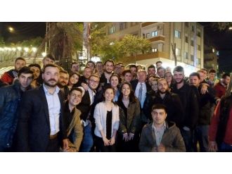 Chp Trabzon Milletvekili Adayı Haluk Pekşen Gençlerle Buluştu