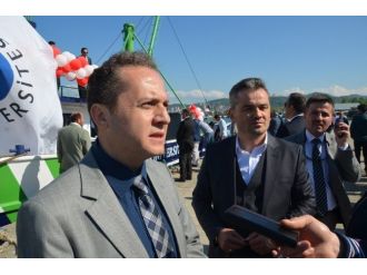 Rektör Yarılgaç, Tekrar Atandığı Haberini Doğum Gününde Aldı