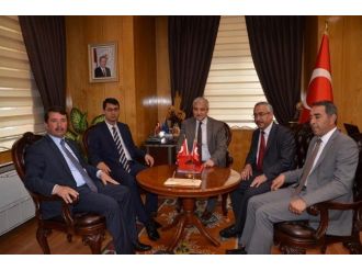 Türkoğlu’na Yüksekokul Yapımı İçin İmzalar Atıldı