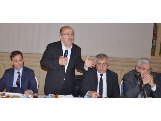 Başkan Gümrükçüoğlu Maçka İlçesi Muhtarları İle Bir Araya Geldi