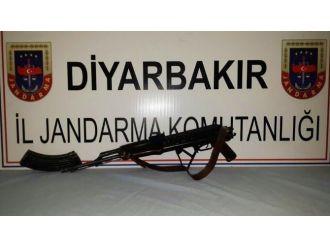 Diyarbakır’da Kavga Olayına Karışan Zanlı Gözaltına Alındı