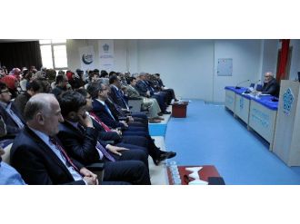 Prof. Dr. Osman Okka Neü’de Konferans Verdi