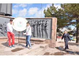 Gençlik Haftası Kutlamaları Başladı