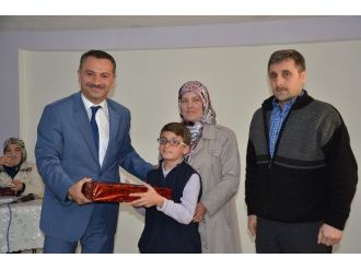 Bozüyük’te 40 Hadis Ezberleme Yarışması Düzenlendi