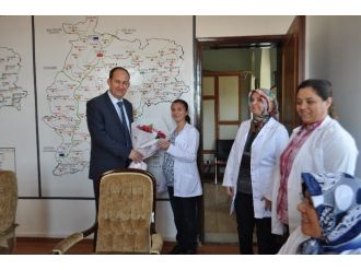 Hemşirelerden Kaymakam Kantay’a Teşekkür Ziyareti