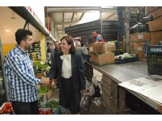 Usluer Hal Esnafı İle Kahvaltı Yaptı