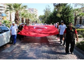 70’lik Dedeyi Duygulandıran An