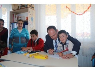 Kaymakam Kantay’dan Özel Rehabilitasyon Merkezine Ziyaret