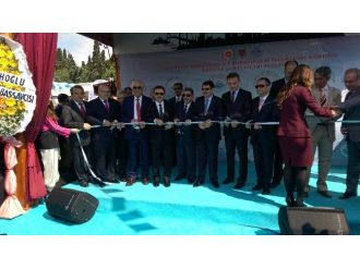 Hükümlü Ve Tutukluların El Emekleri Sergilendi