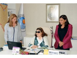 Akdeniz Belediyesi’nde Başkanlık Koltuğuna Engelliler Oturdu