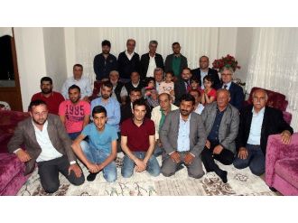 Başkan Karaosmanoğlu Ev Ziyaretleri Gerçekleştirdi