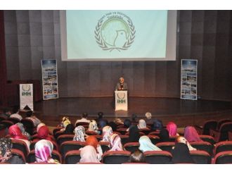 Akif Ve Aktif Olmak Konulu Konferans