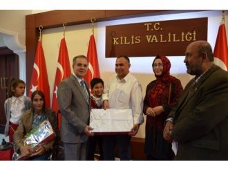 Vali Tapsız’dan Engelli Vatandaşlara Hediye