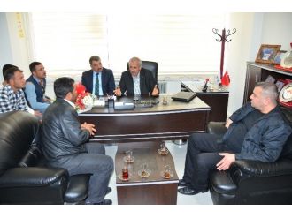 Kaldırımlı Gençler Şahin’i Ziyaret Etti
