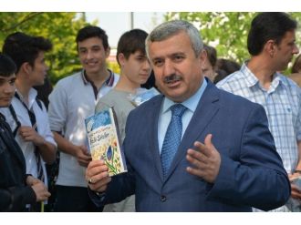 Körfez’de Kitaplara Bahar Geldi