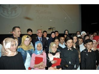 Eskişehir’de “İmam Hatip Ruhu Ve Altın Kalem Ödül Gecesi” Programı