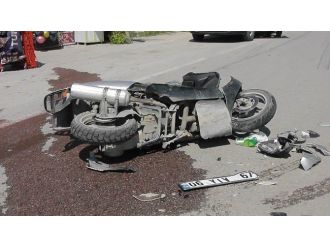 Kulu’da Kamyonetle Motosiklet Çarpıştı:1 Yaralı