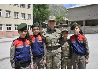Jandarma Ekipleri Ve Öğrenciler Denetim Yaptı