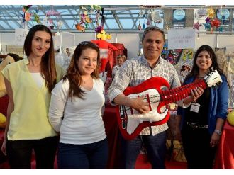 Başkan Uysal, Yıl Sonu Sergisini İkinci Kez Gezdi