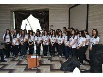 Öğrencilerden ’Madde Bağımlılığına Hayır’ Müzik Dinletisi