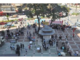 Nazilli’deki Osmanlı Çeşmesinden Şerbet Aktı