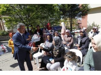 Gesmek’te Açılışlar Sürüyor