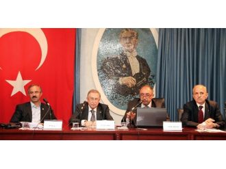 Gaün’de “Türk Müziği Ve Türk Halk Dansları” Paneli