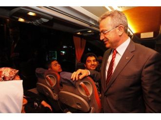 Gebzelileri Çanakkale’ye Başkan Köşker Uğurladı