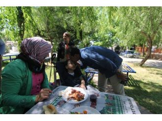 Menderes’te Engelli Vatandaşlara Özel Piknik