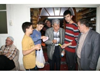 Devrek’te Miraç Kandili Coşkusu