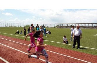 Derik’te Gençlik Haftası Kutlamaları Başladı
