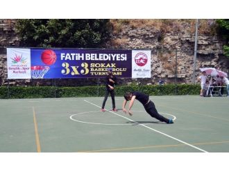 Basketbolda Sokak Turnuvası Heyecanı