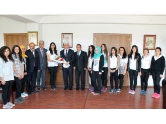 İvriz Sosyal Bilimler Lisesi’nden Vali Koca’ya Ziyaret