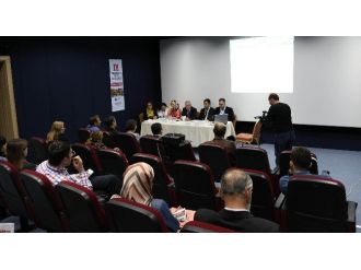 Canik’te ’Çocuk Ve Şehir’ Masaya Yatırıldı