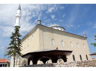 Tarihi Caminin Restorasyonu Tamamlandı