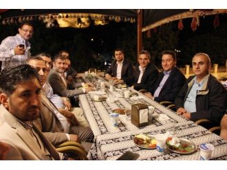 Başbakan Yardımcısı Babacan’a Çiğ Köfteli Karşılama