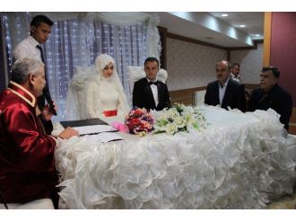 İha’nın Mutlu Günü